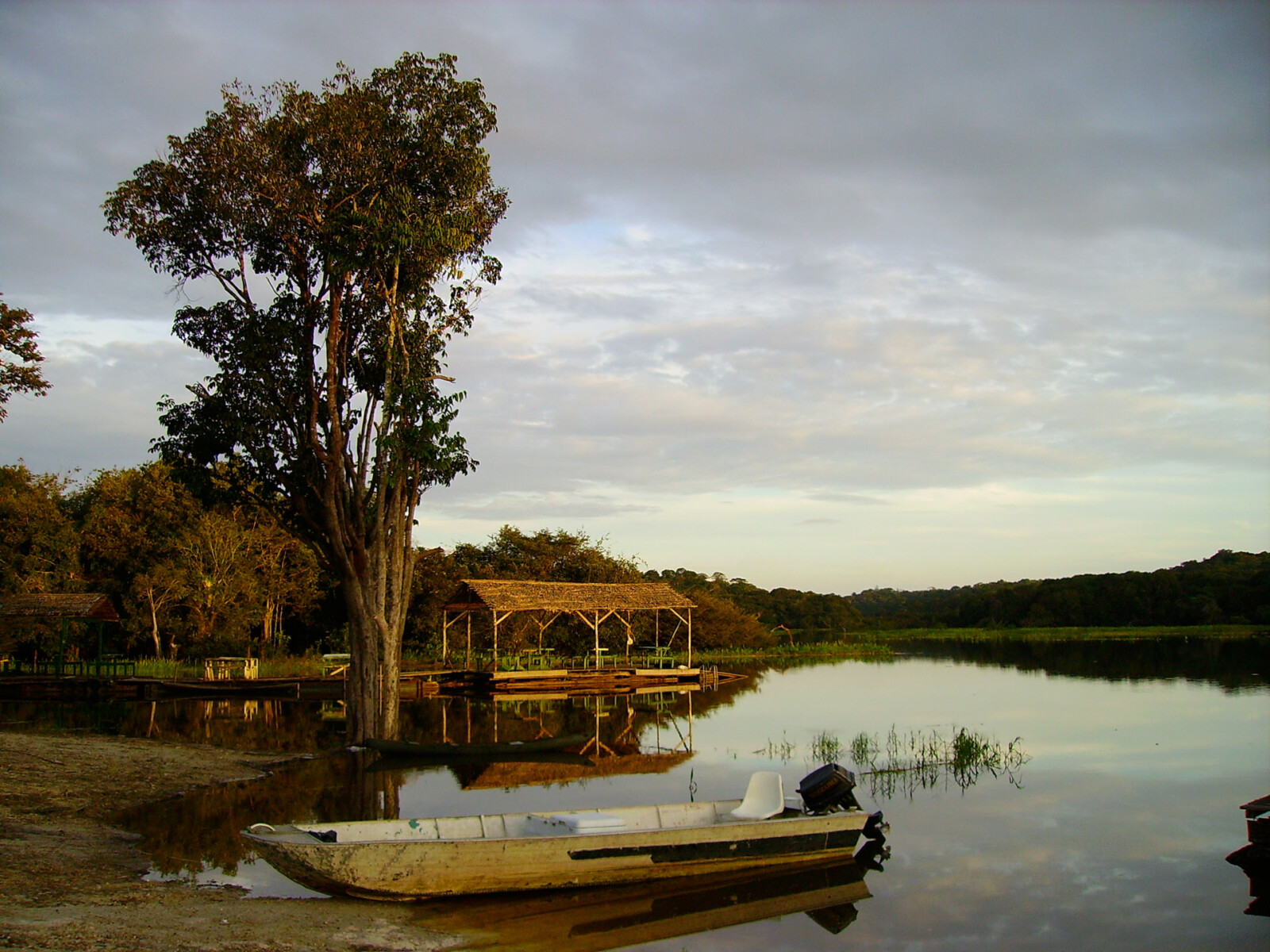 leticia amazon colombia