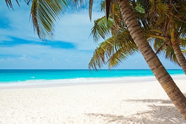 hidden beaches in cuba @vacubatravel