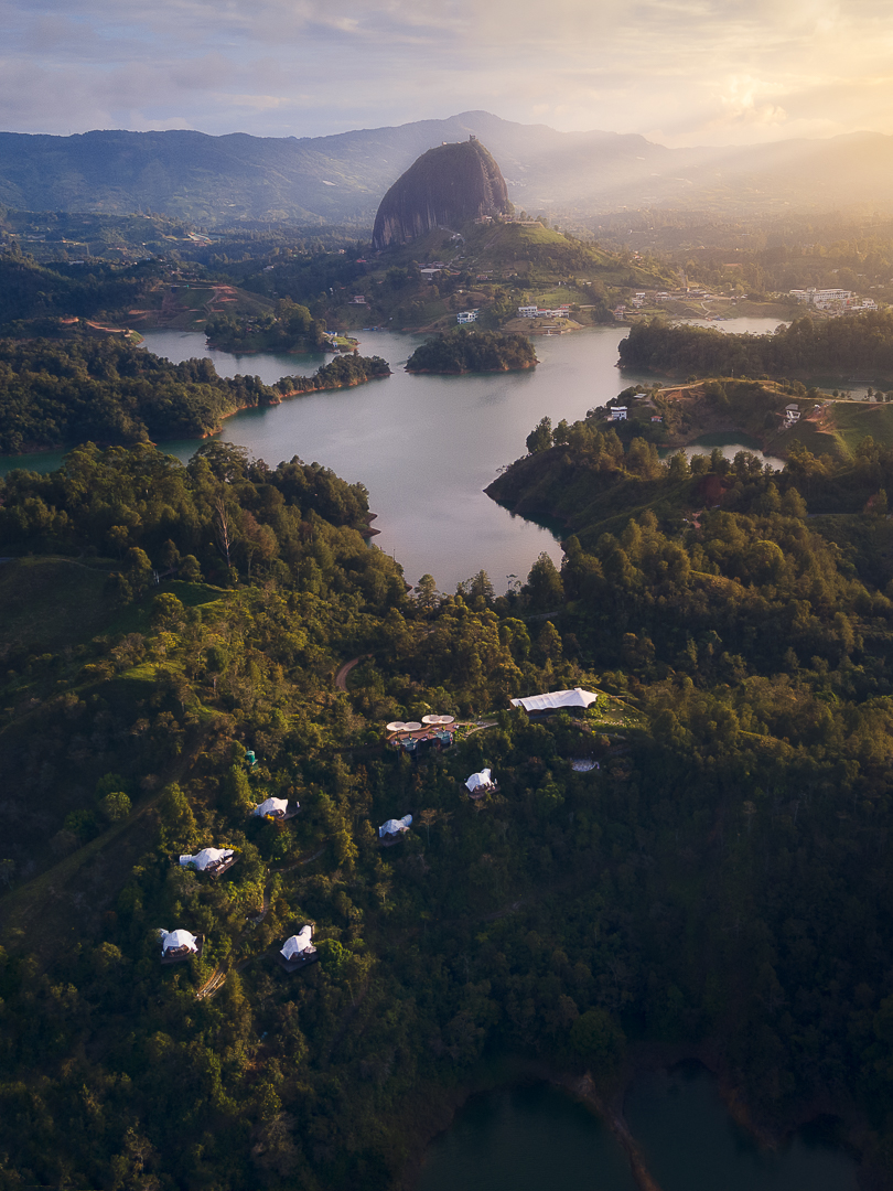 piedra del peñol antioquia colombia