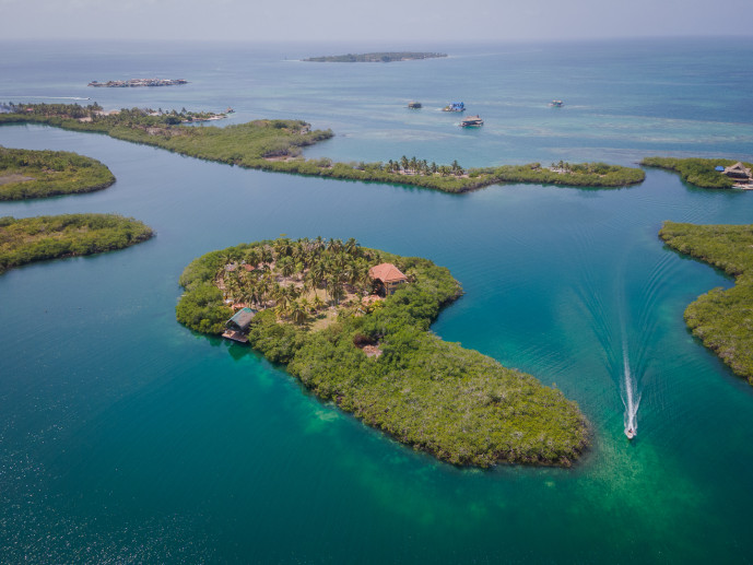 isla mucura archipelagio san bernardo colombia 10