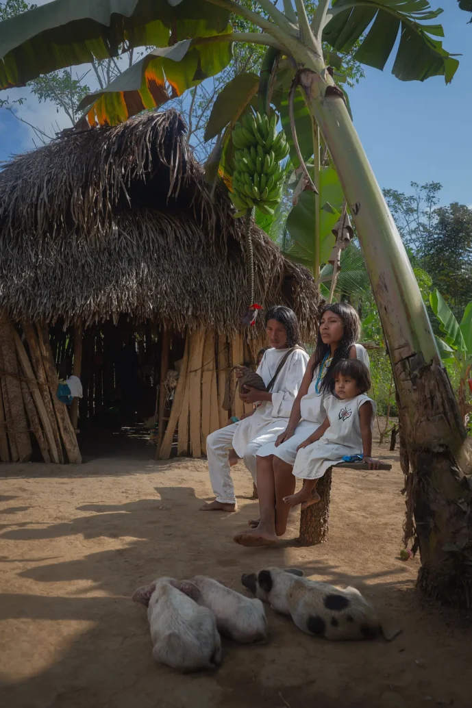 kogui indigenous family in sierra nevada de santa marta colombia