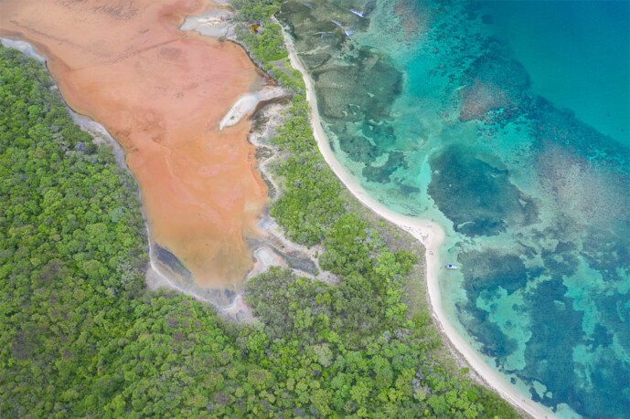 bahia chengue colombia tayrona park