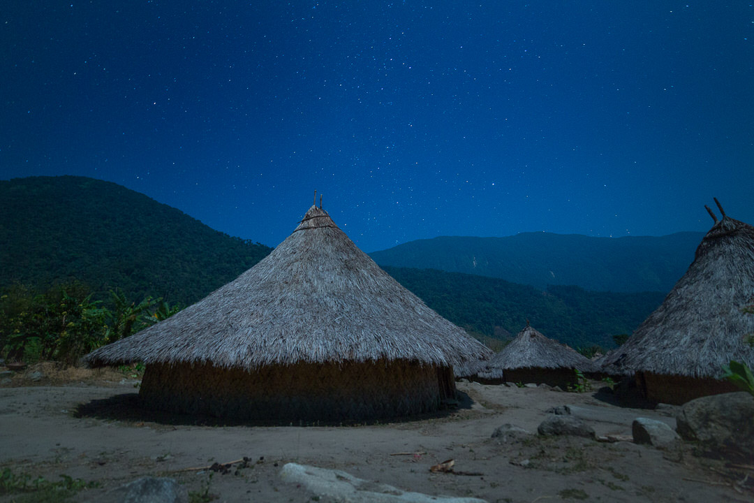 hamac dans une hutte (mamarongo)