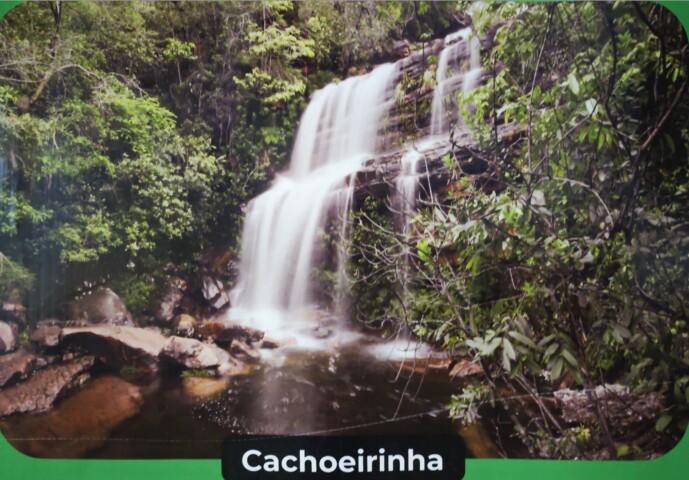 cachoeirinha (waterfall in chapada diamentina)